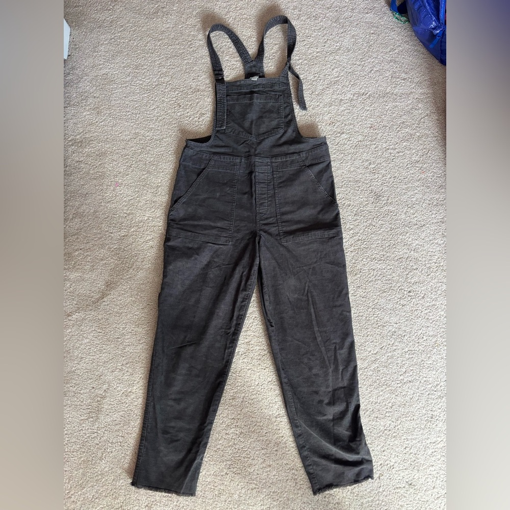 Aerie Charcoal Jumpsuit- super cute for fall